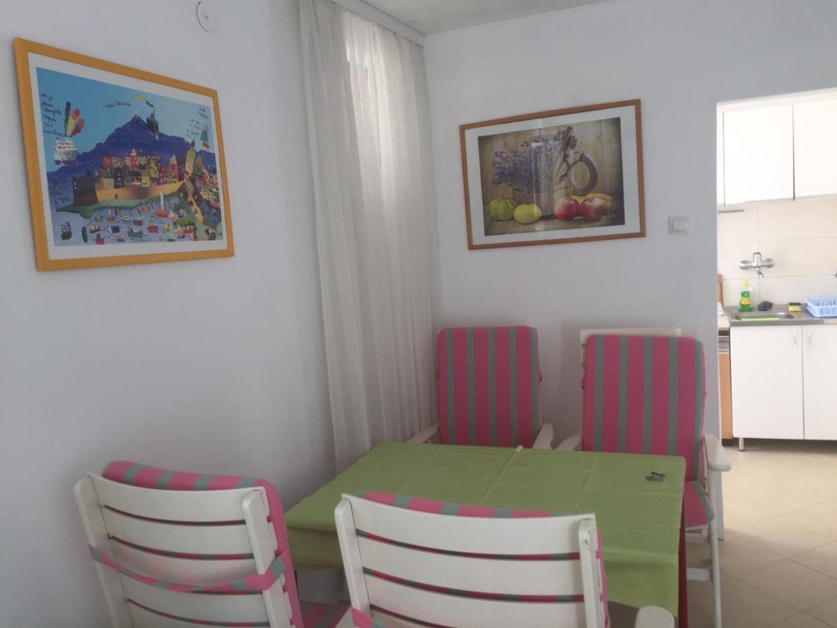 Apartment Perla - 150M From The Sea Novi Vinodolski Eksteriør billede
